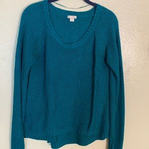 Waffle low scoop sweater